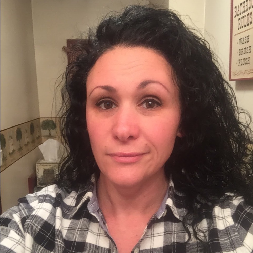 Meet your Posher, Darlene